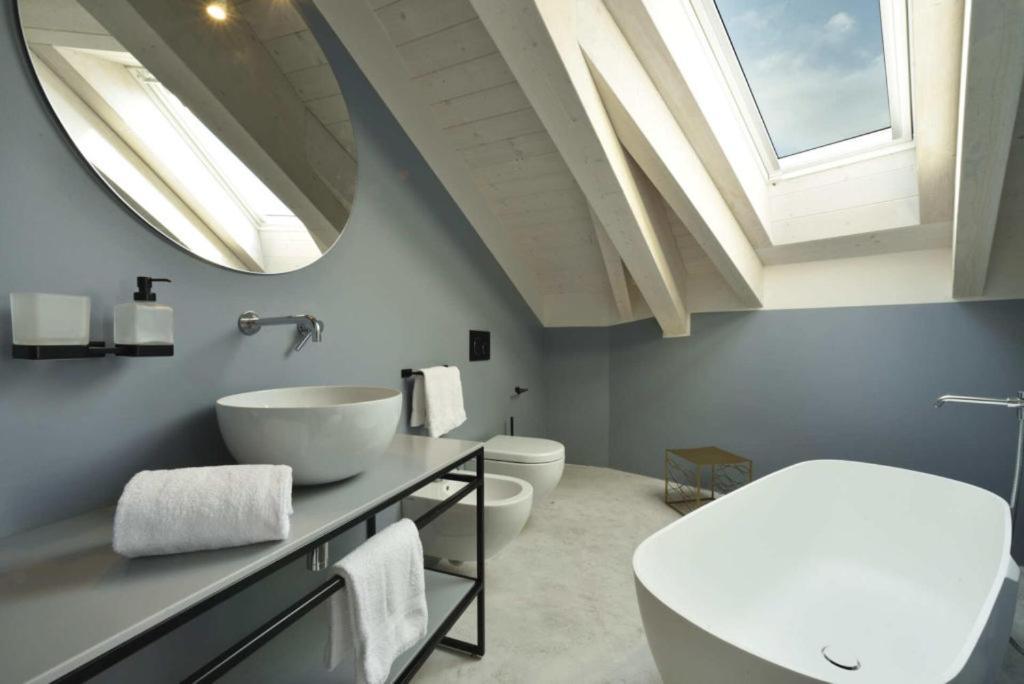 Boutique Hotel De La Ville Laigueglia Ngoại thất bức ảnh