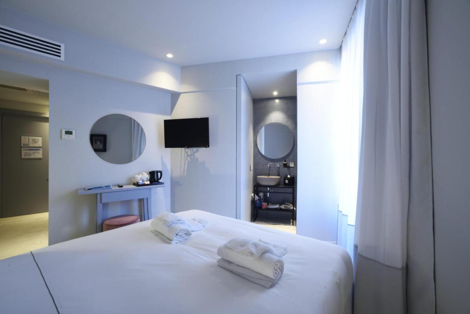 Boutique Hotel De La Ville Laigueglia Ngoại thất bức ảnh