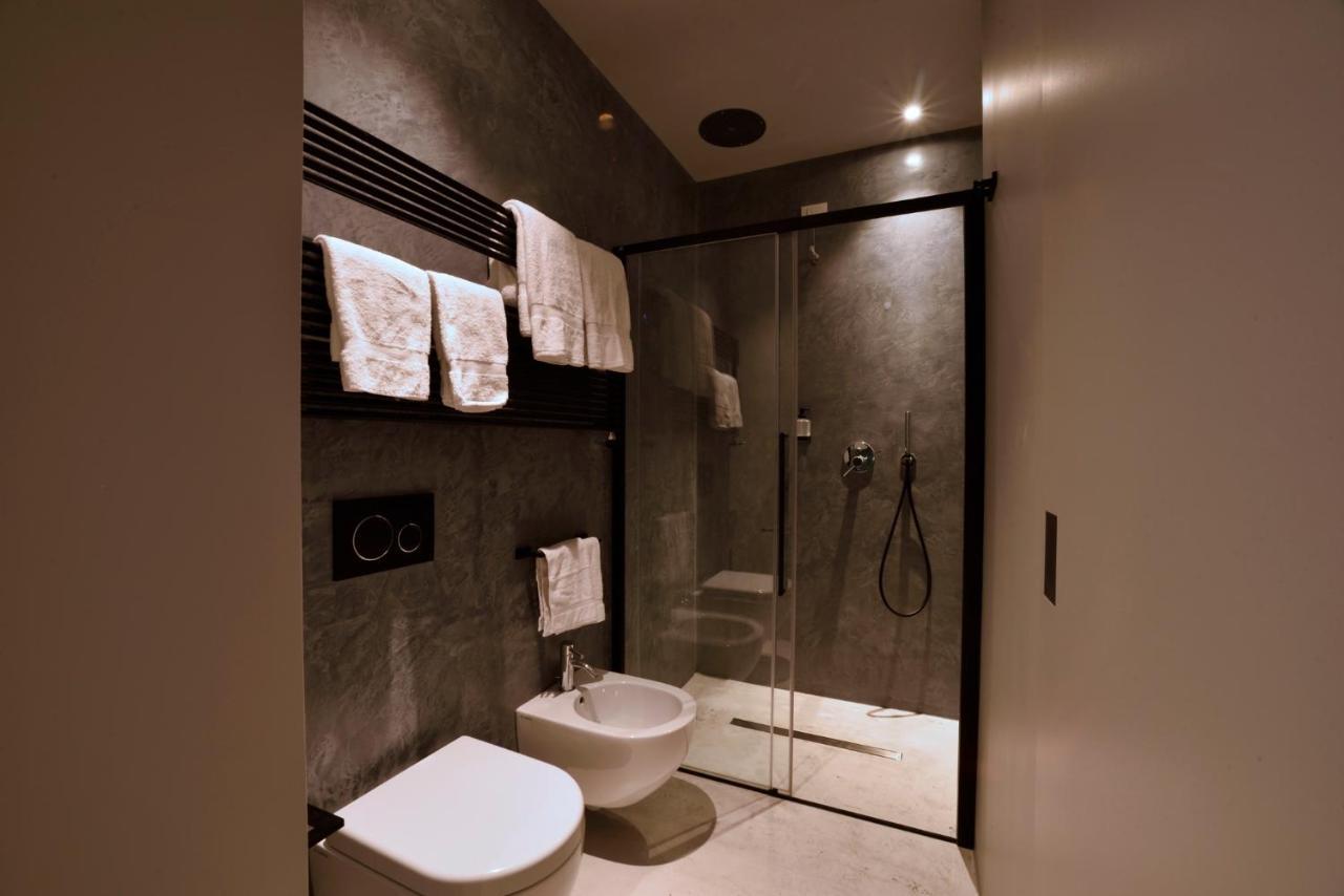Boutique Hotel De La Ville Laigueglia Ngoại thất bức ảnh