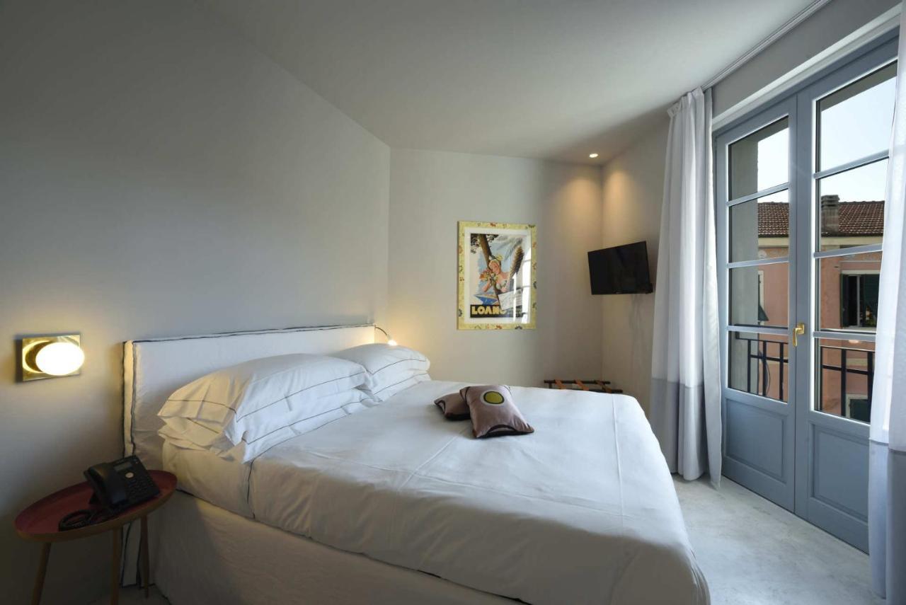 Boutique Hotel De La Ville Laigueglia Ngoại thất bức ảnh
